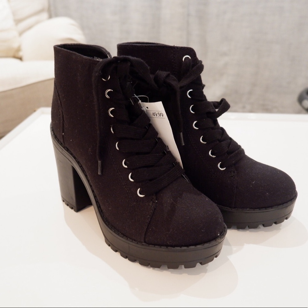 Chunky H&M black fabric platform lace-up boots